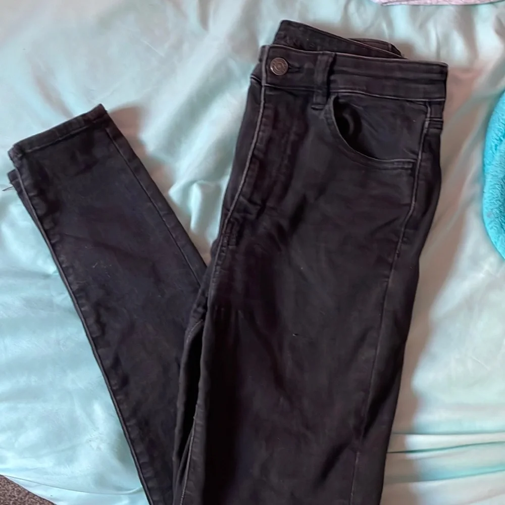 Jeans - Picture 1 of 3